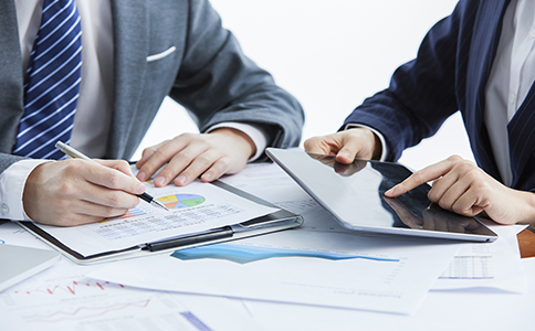 建議還是找北京代辦公司辦理的好，省時省力省心